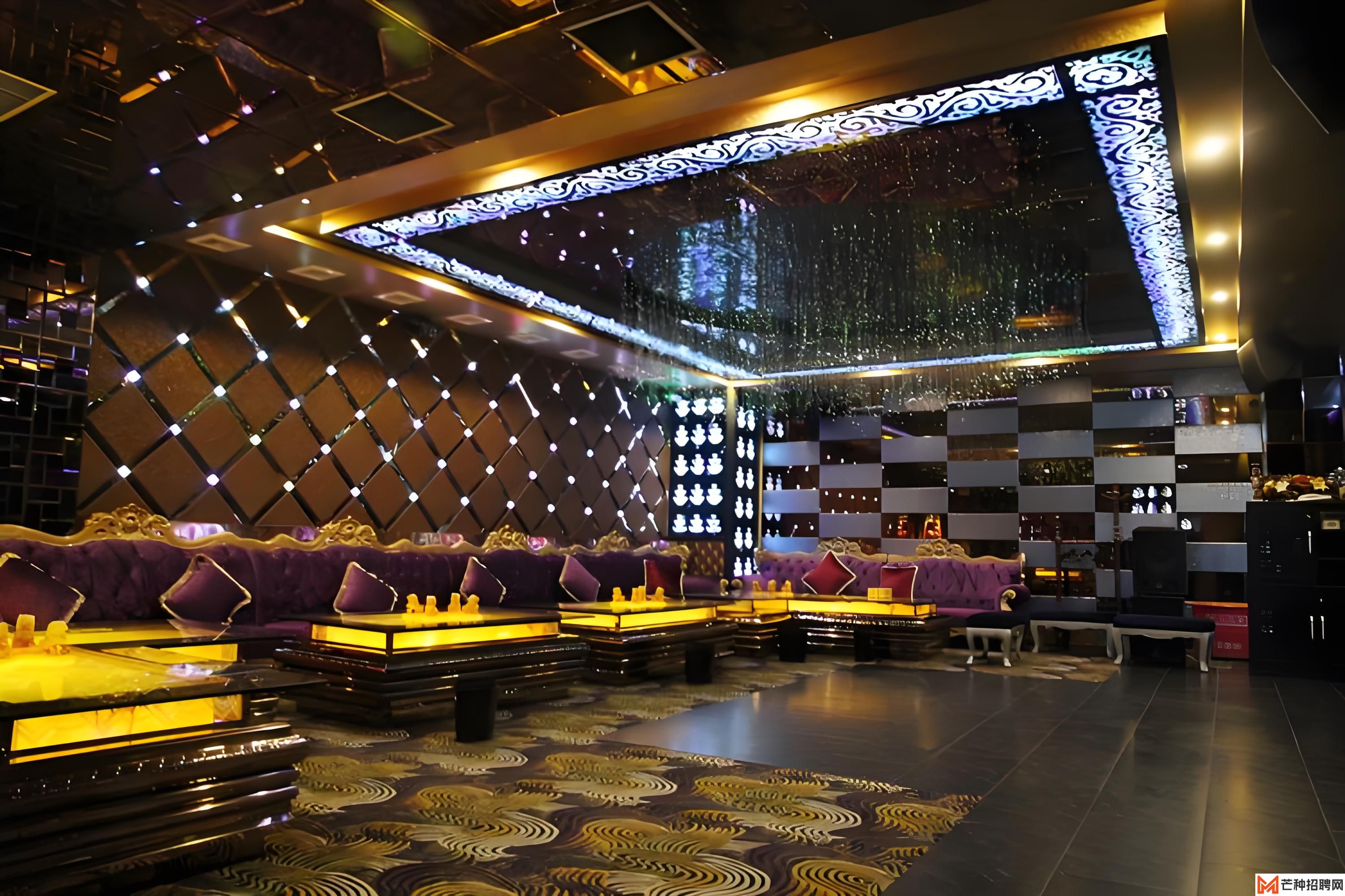 玩转郑州夜场后的交通指南：打车与公共交通全攻略